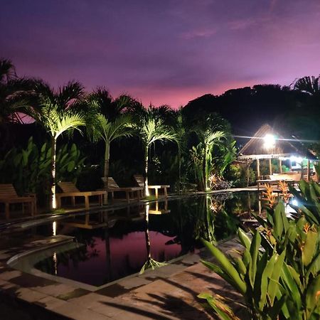 Palm Green Hotel Kuta  Exterior photo